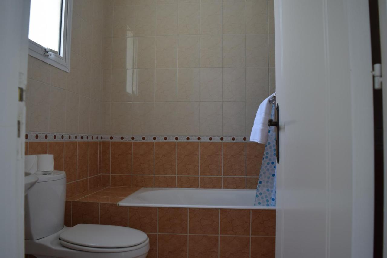 Eden Heights Sea View Apartment 203 - By Imh Travel & Tours Paphos Eksteriør billede